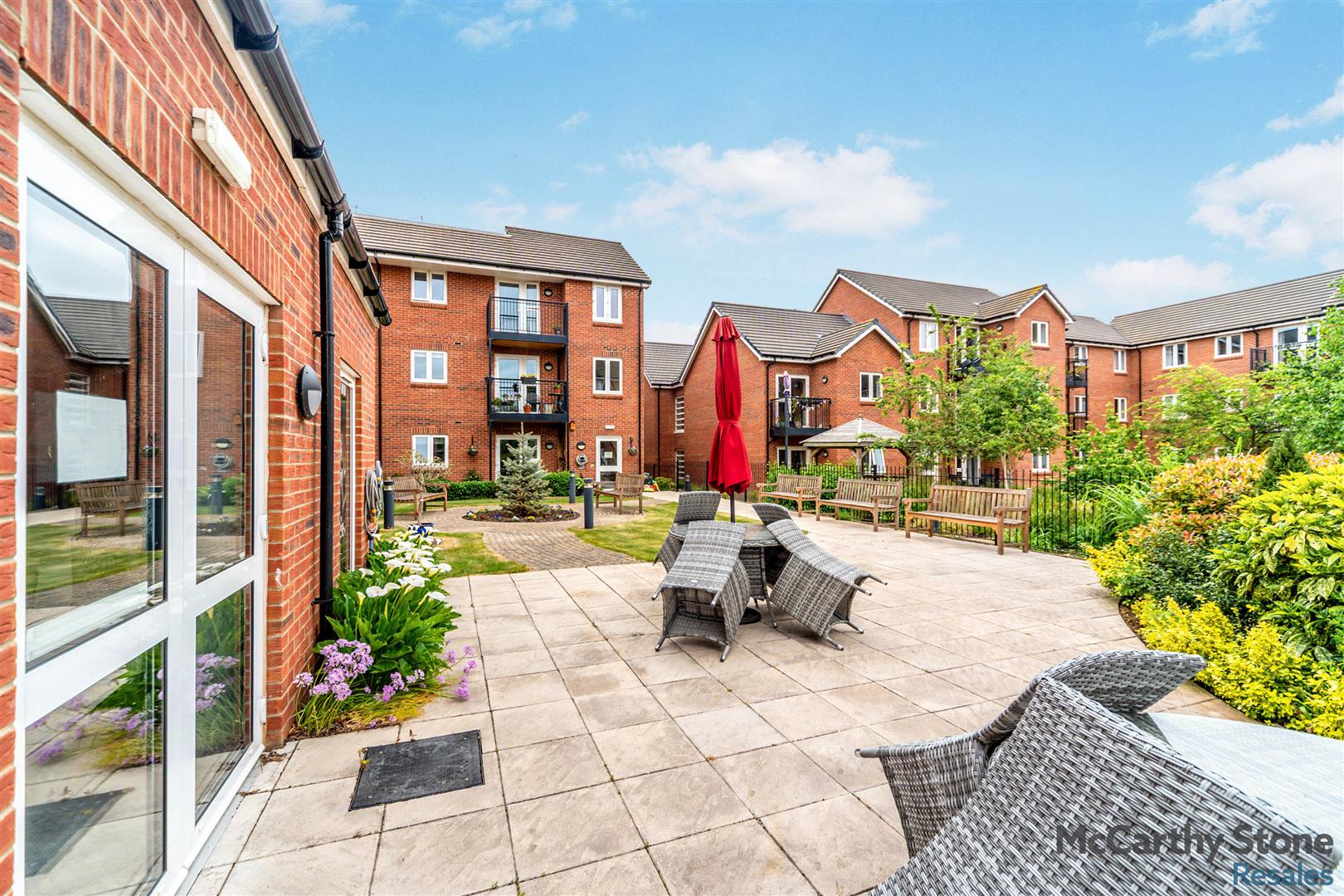 Miller Place, High View, Bedford, MK41 8EZ