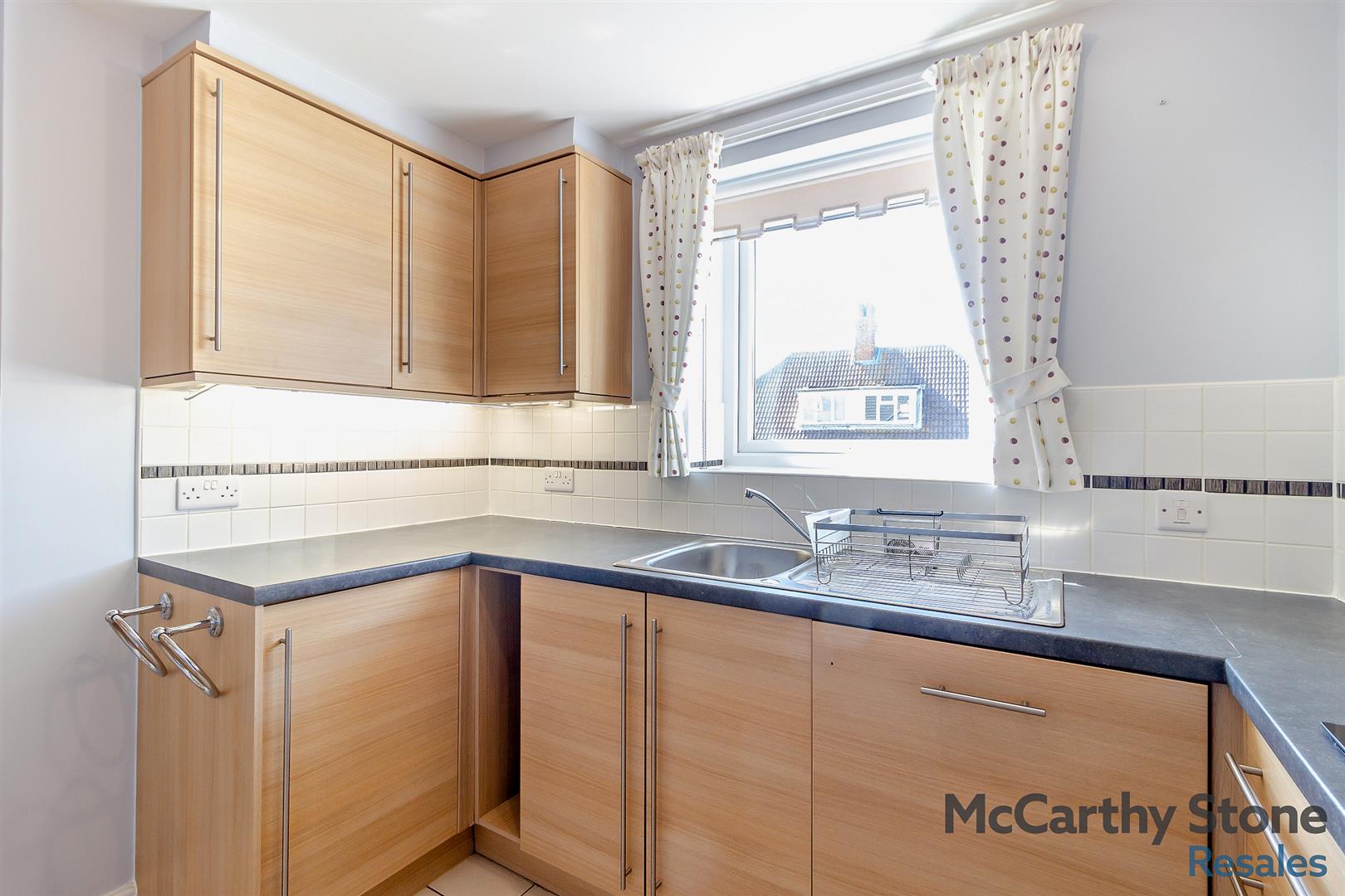 Picton Avenue, Porthcawl