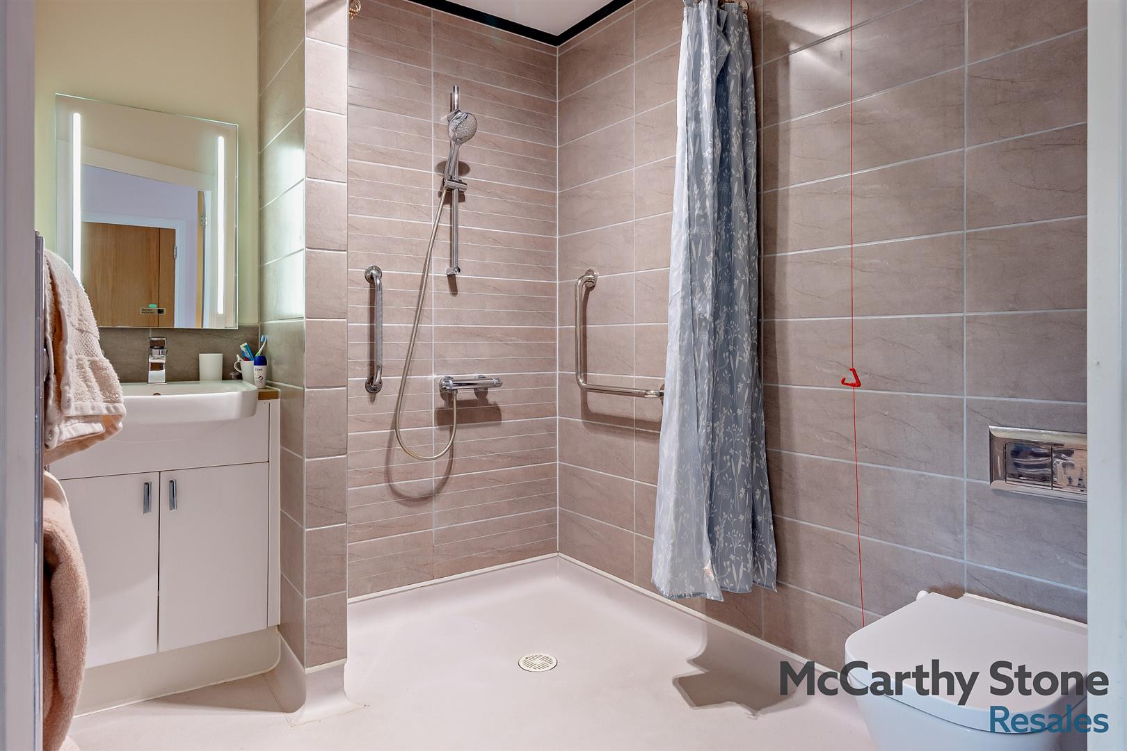 Roslyn Court, Lisle Lane, Ely, Cambridgeshire, CB7 4FA