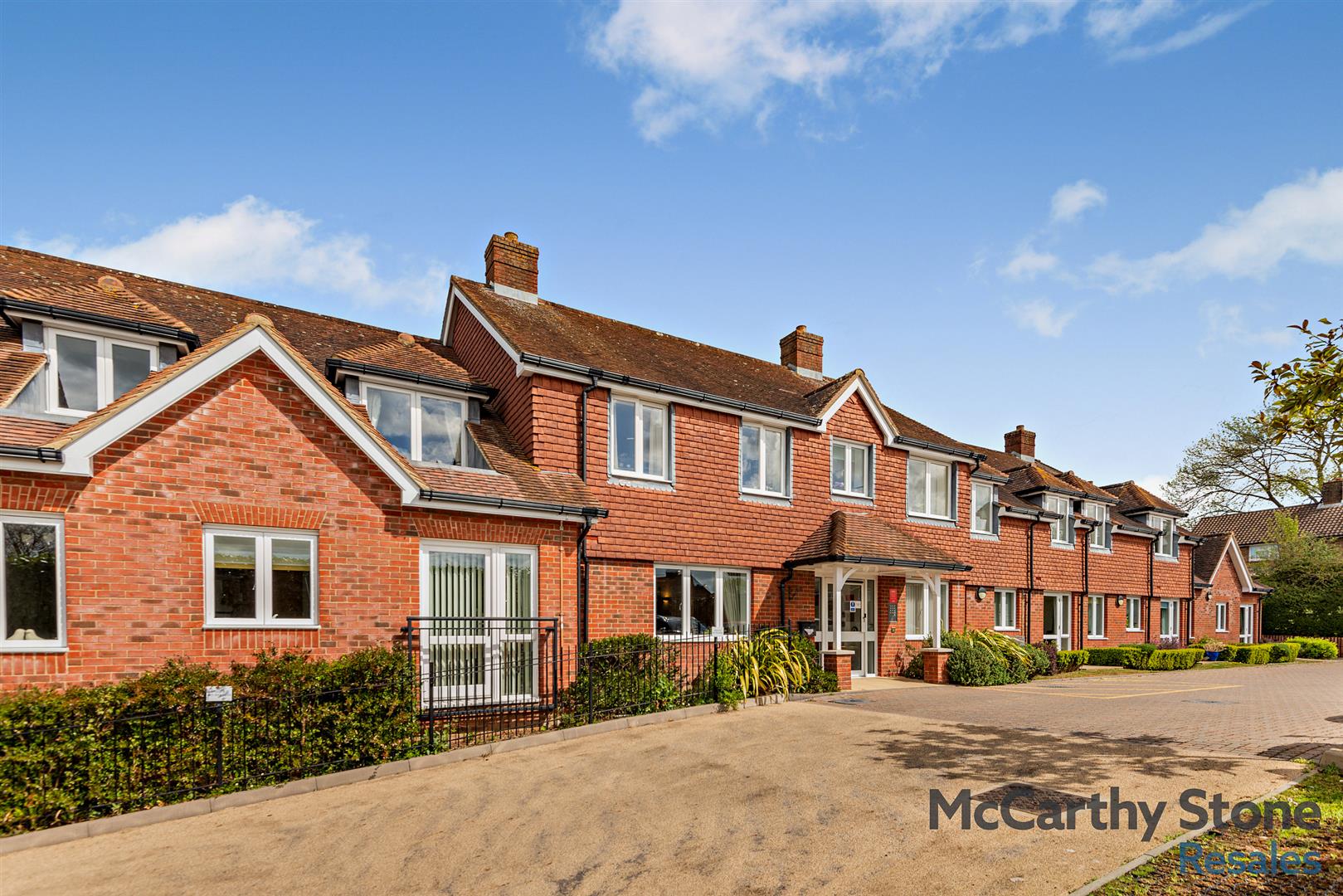 Morgan Court, Station Road, Petworth, GU28 0FE