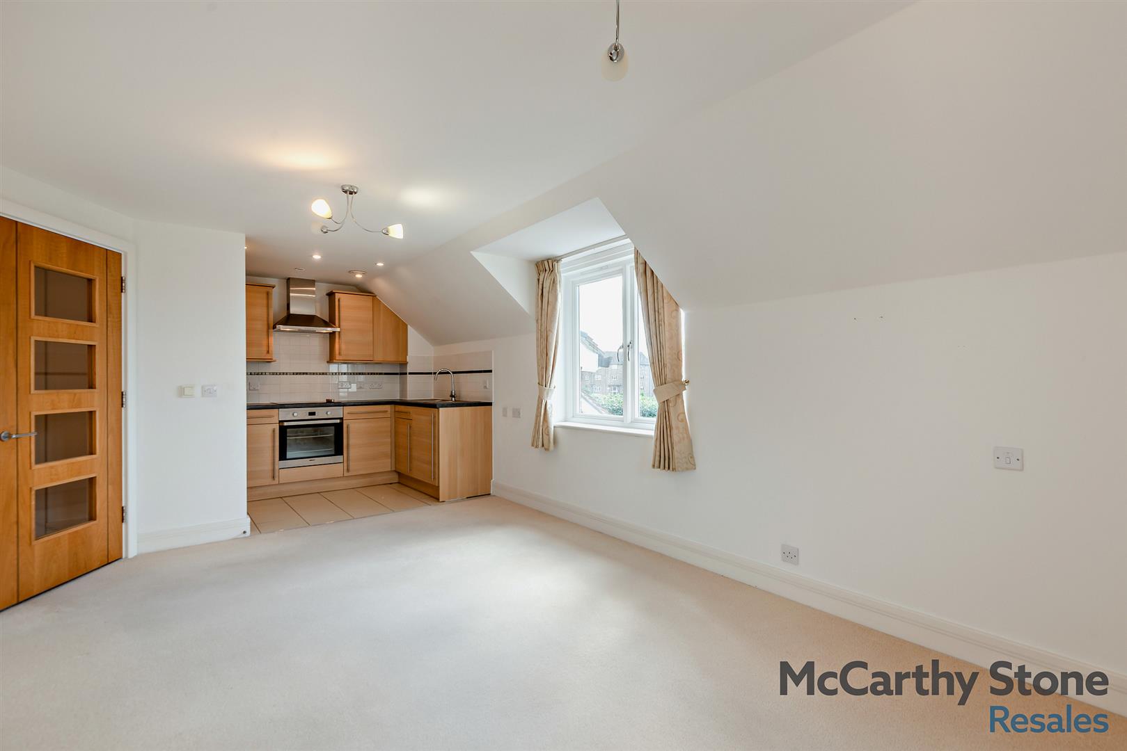 Morgan Court, Station Road, Petworth, GU28 0FE