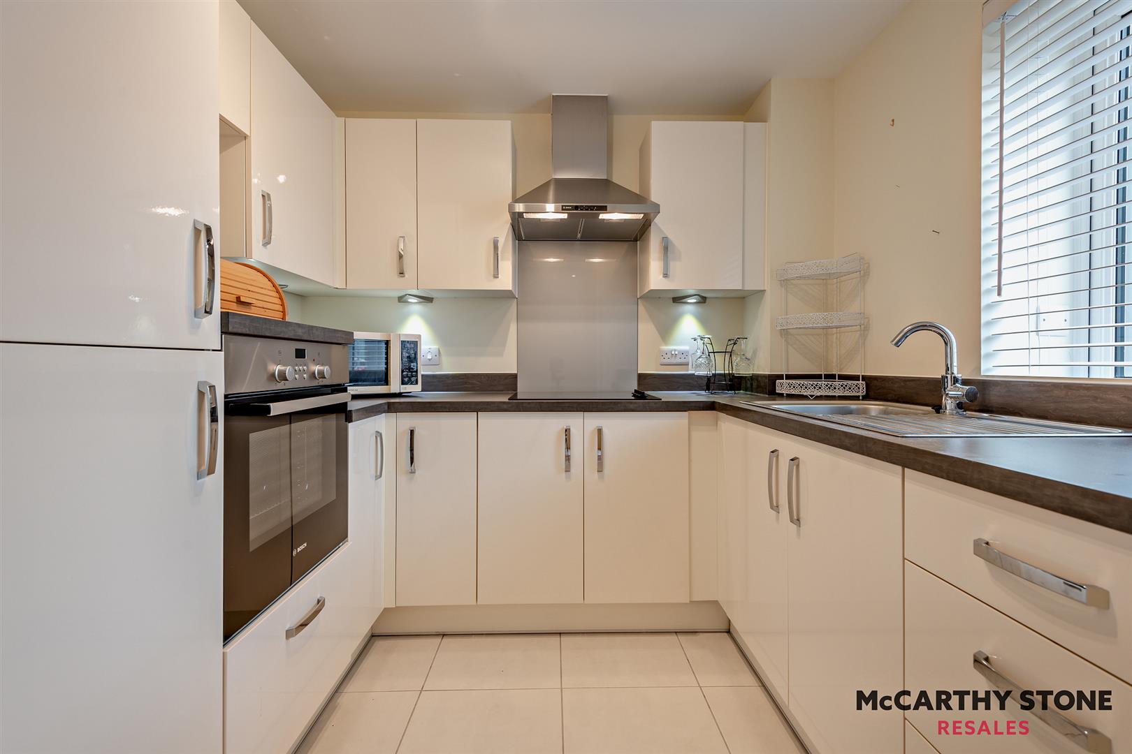 Macaulay Road, Broadstone, Dorset, BH18 8AR