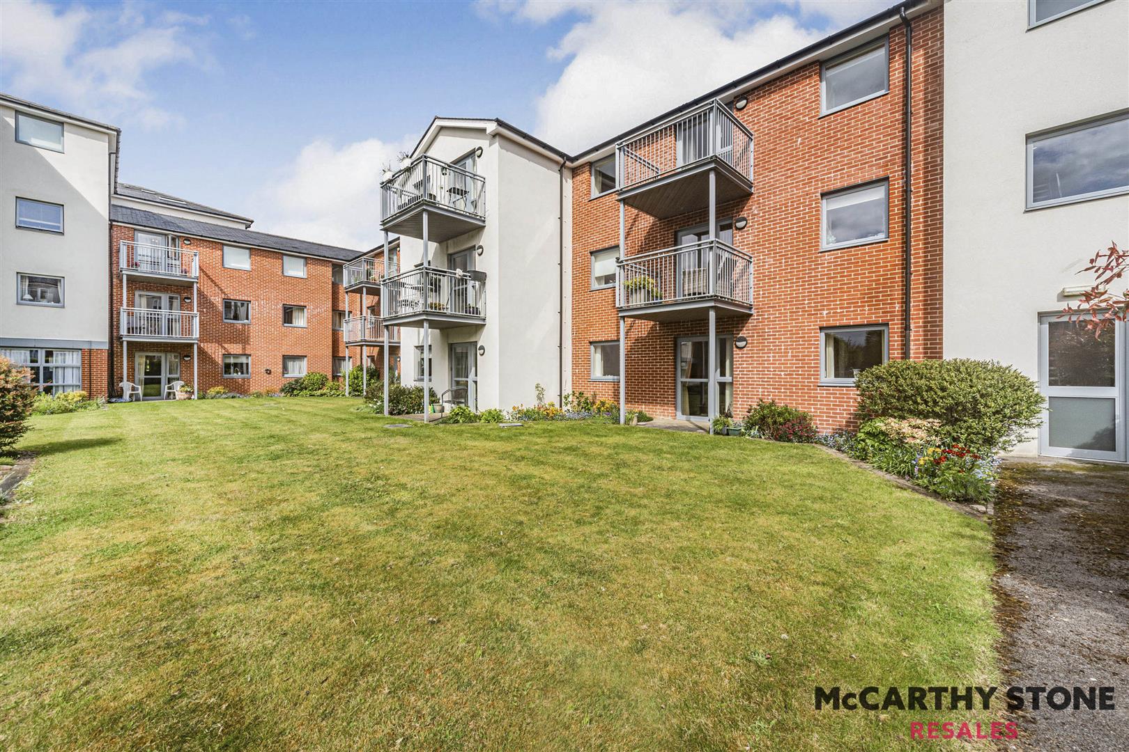 Lady Susan Court, New Road, Basingstoke