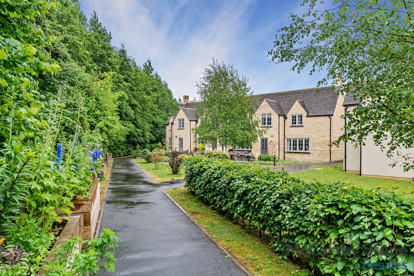 Hawkesbury Place, Fosseway, Stow on the Wold