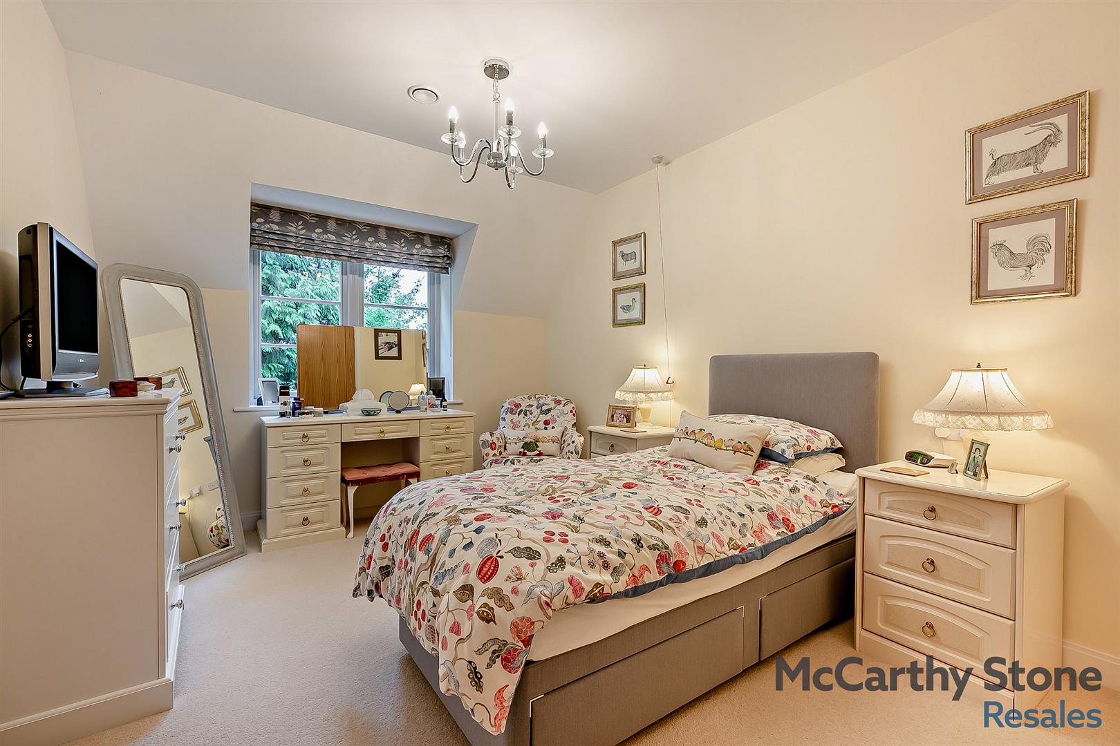 Hawkesbury Place, Fosseway, Stow on the Wold