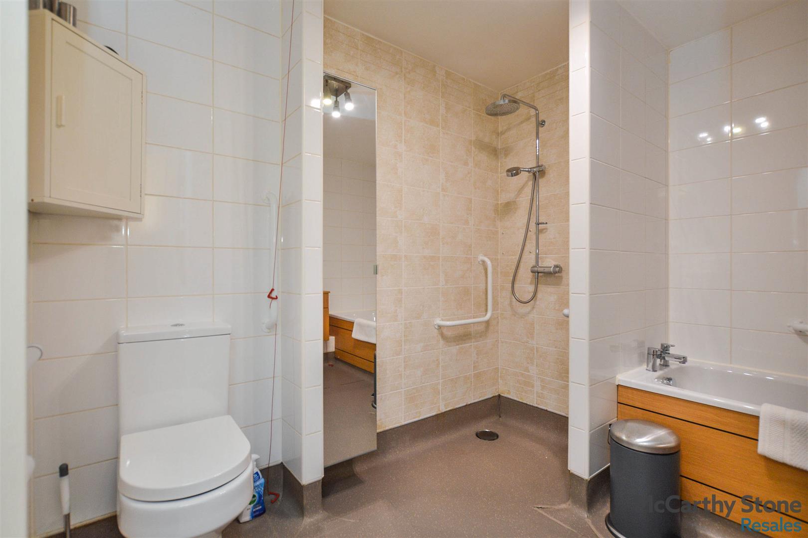 Lyle Court, Barnton Grove, Edinburgh