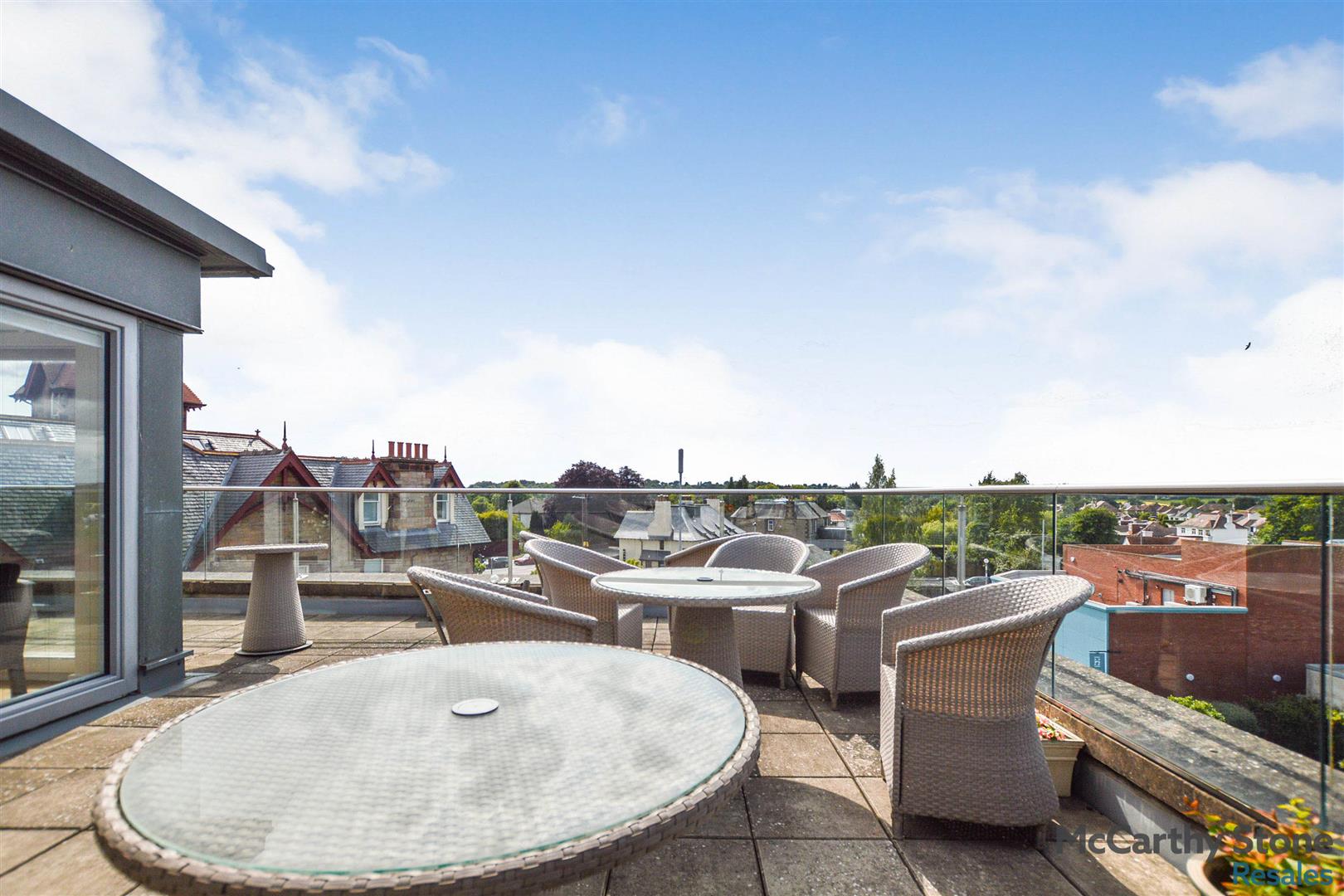 Lyle Court, Barnton Grove, Edinburgh