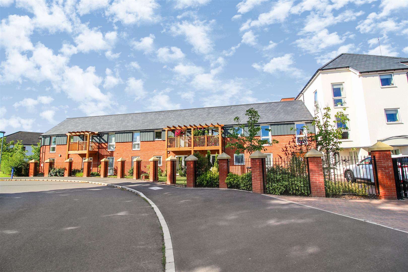 Jackson Place, Fields Park Drive, Alcester, Warwickshire, B49 6GR