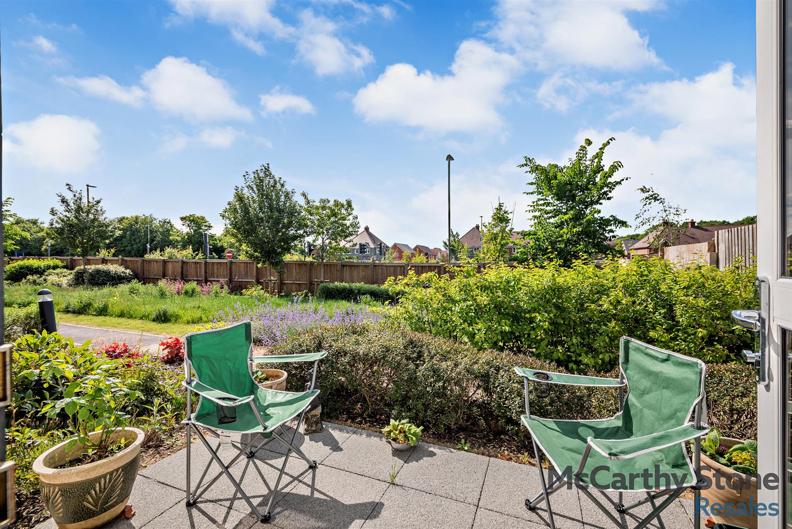 Island View, Basingstoke, RG23 7GU