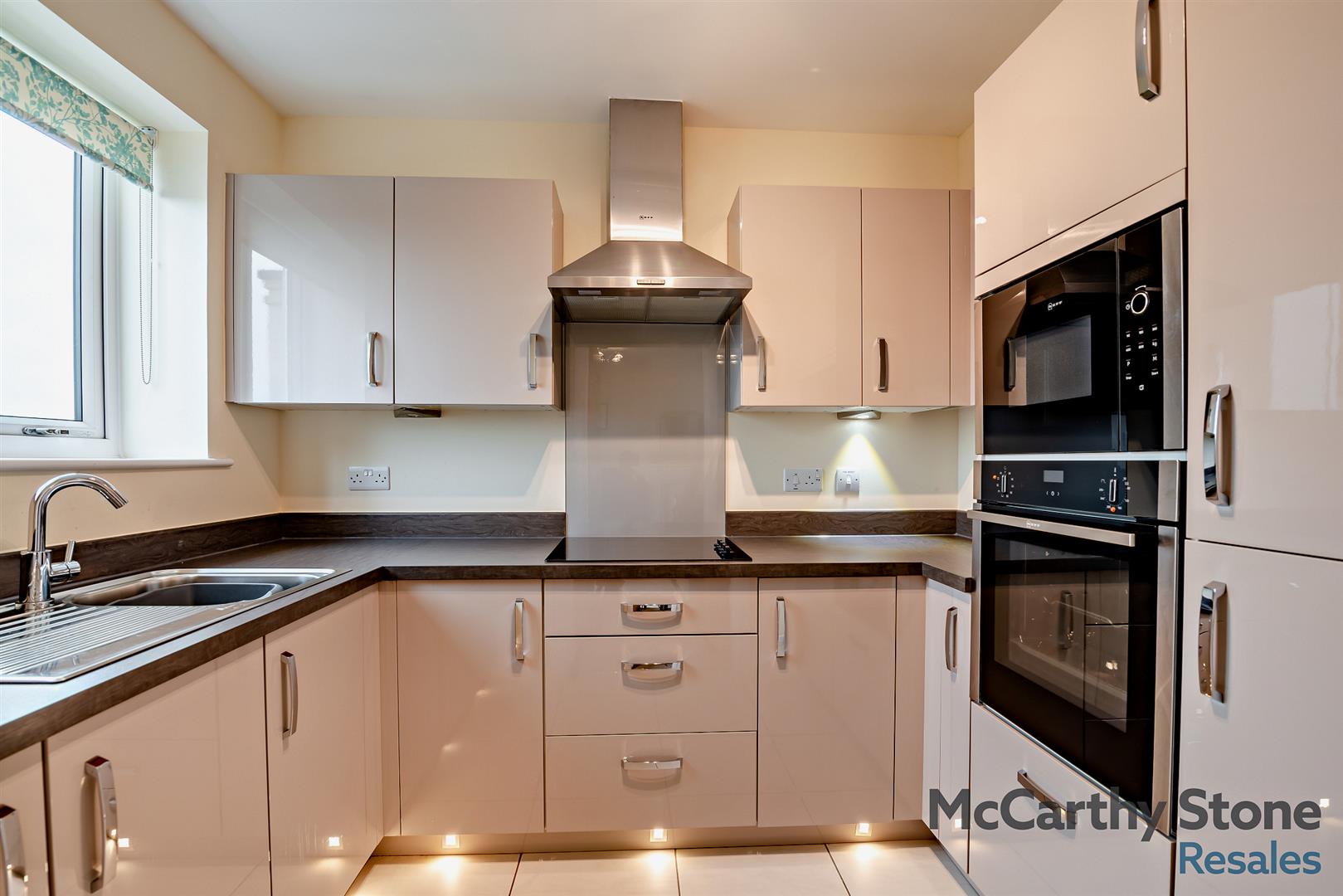 Chesterton Court, Railway Road, Ilkley