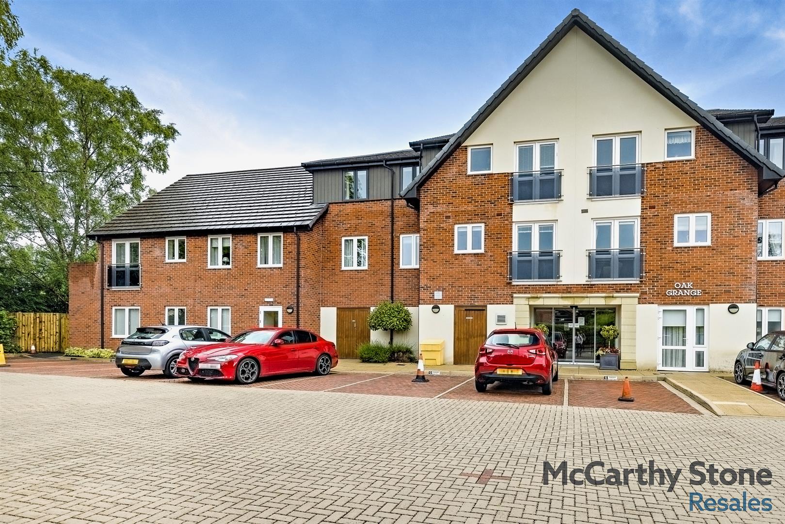 Oak Grange, Bradburns Lane, Hartford