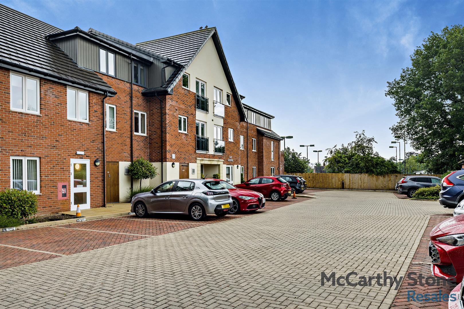 Oak Grange, Bradburns Lane, Hartford