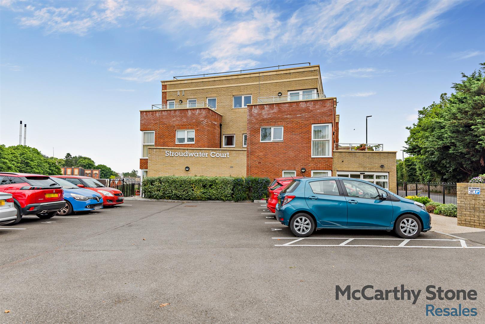 Cainscross Road, Stroud