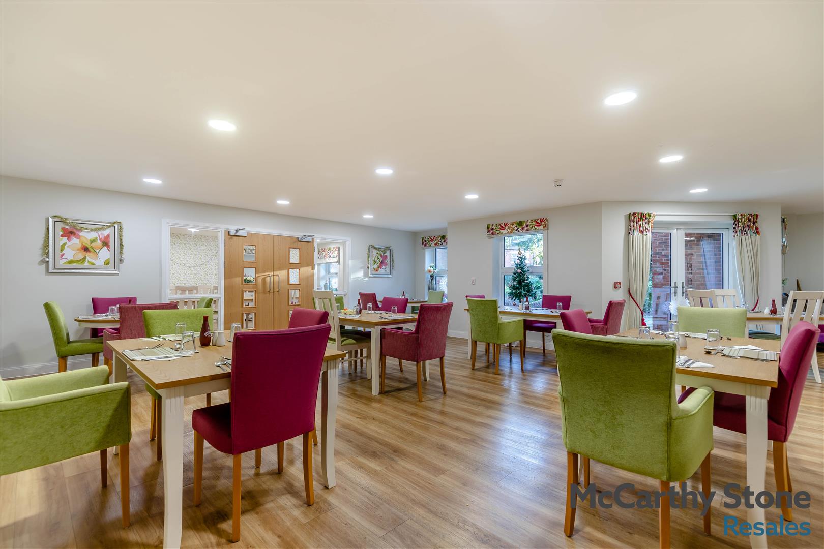 Elizabeth House, St. Giles Mews, Stony Stratford, Milton Keynes, MK11 1HT