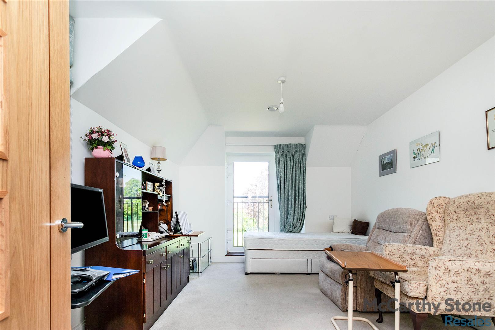 Elizabeth House, St. Giles Mews, Stony Stratford, Milton Keynes, MK11 1HT