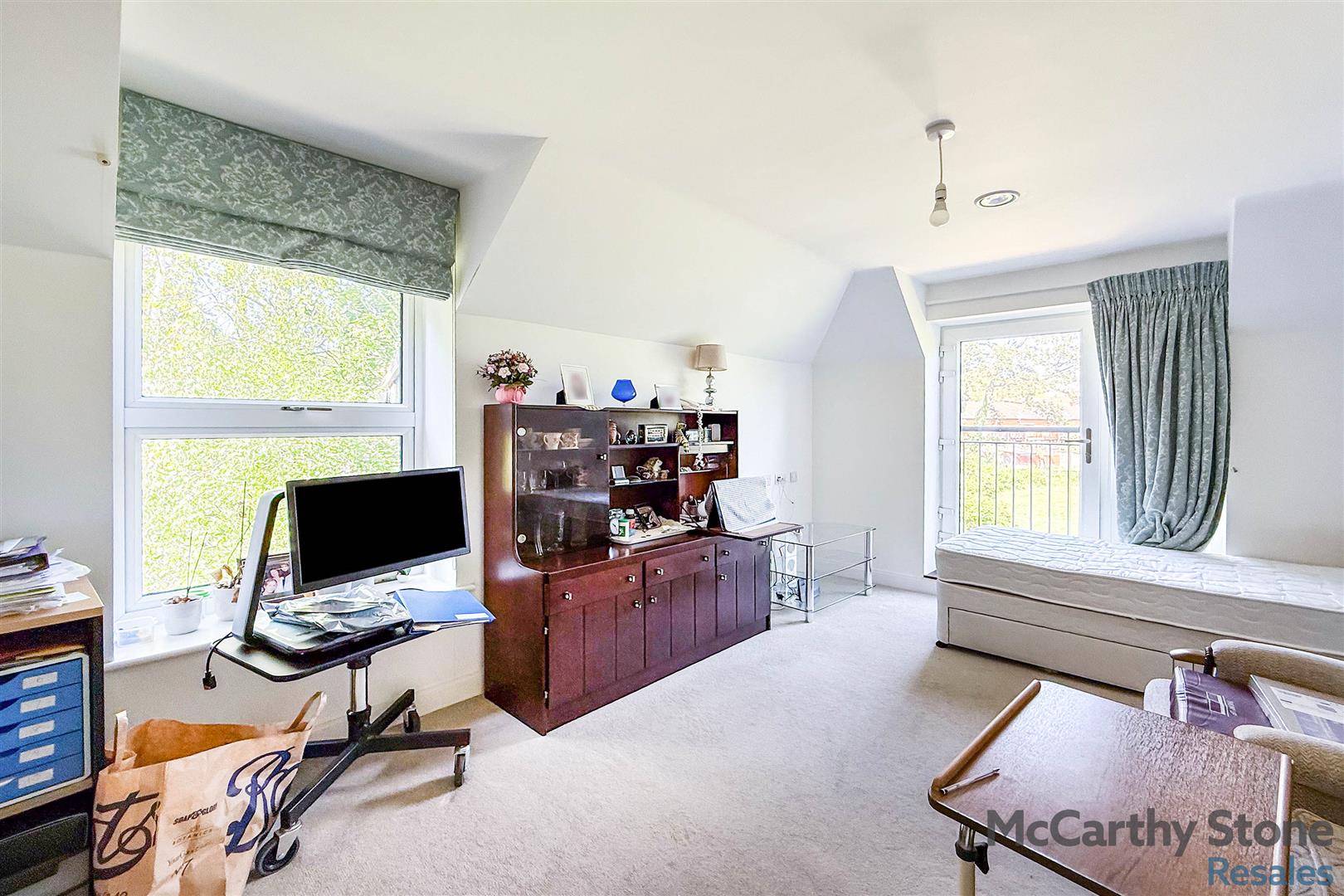 Elizabeth House, St. Giles Mews, Stony Stratford, Milton Keynes, MK11 1HT