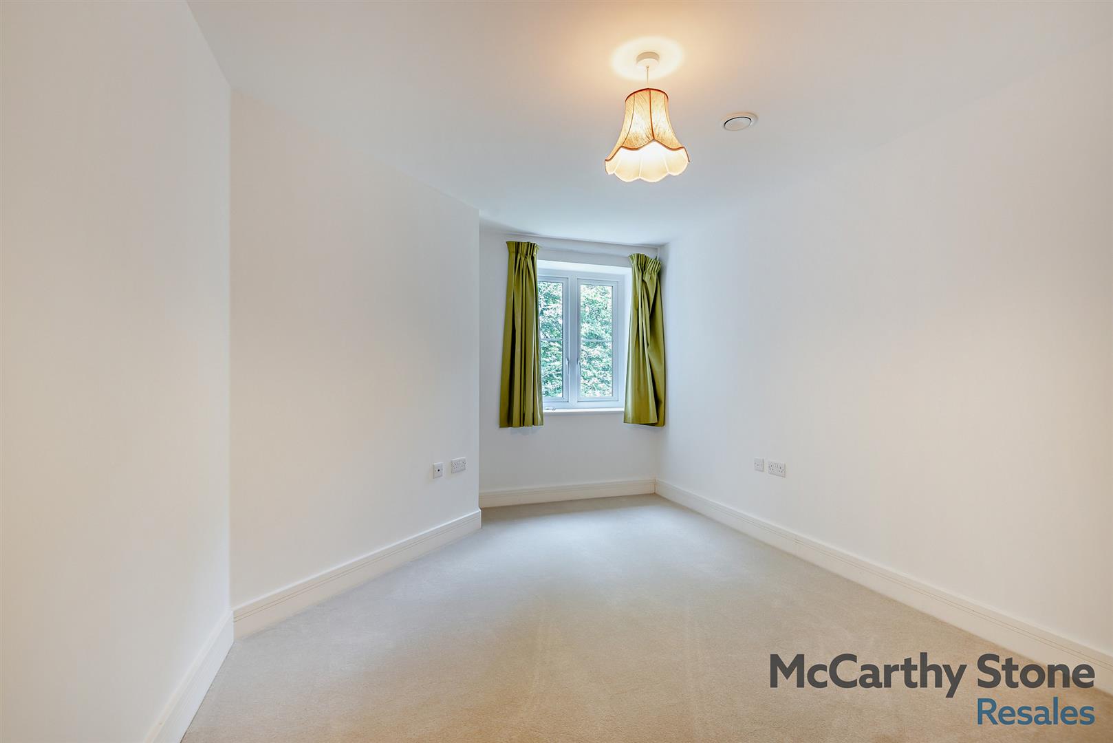 Foxmead Court, Meadowside, Storrington, Pulborough