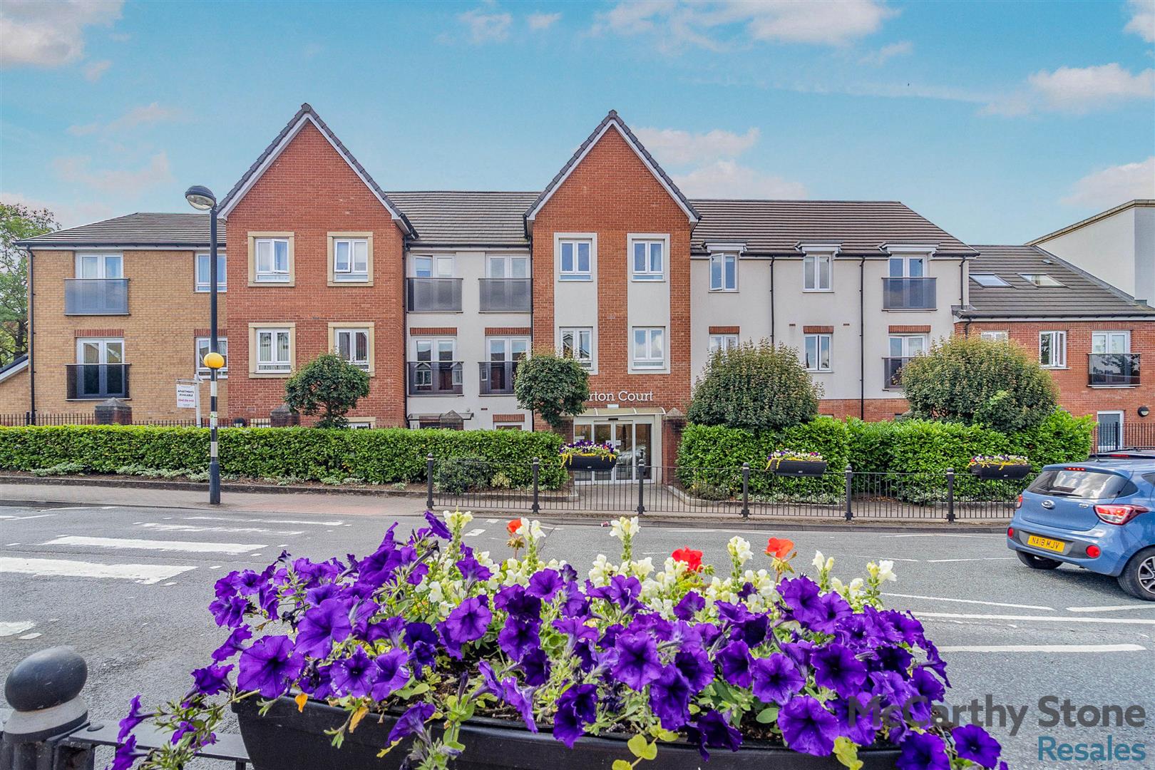 Leston Road, Leighton Buzzard, Bedfordshire, LU7 1FU