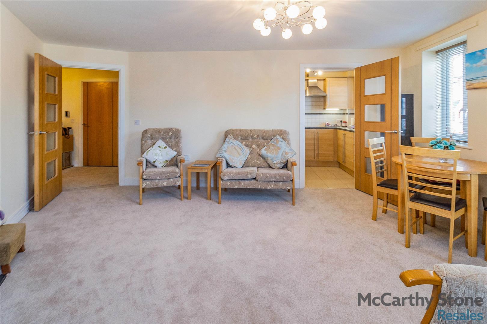 Leston Road, Leighton Buzzard, Bedfordshire, LU7 1FU