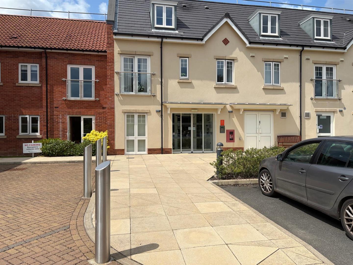 Louis Arthur Court, 27-31 New Road, North Walsham, Norfolk, NR28 9FJ