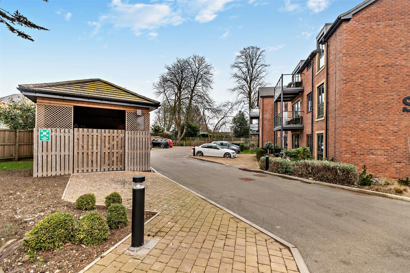 Stapleton Court, Waller Grove, Swanland, HU14 3RW