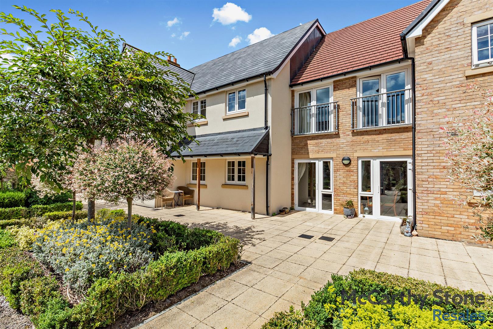 Roslyn Court, Lisle Lane, Ely