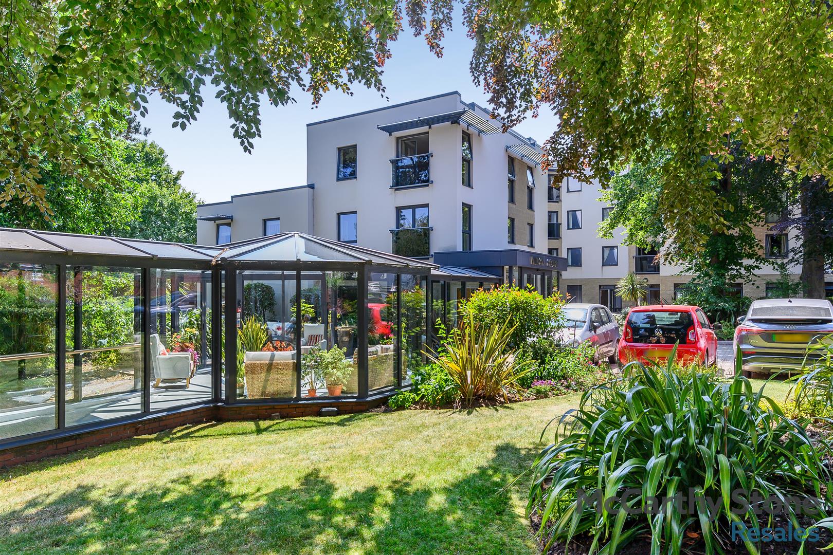 Southbank Road, Kenilworth