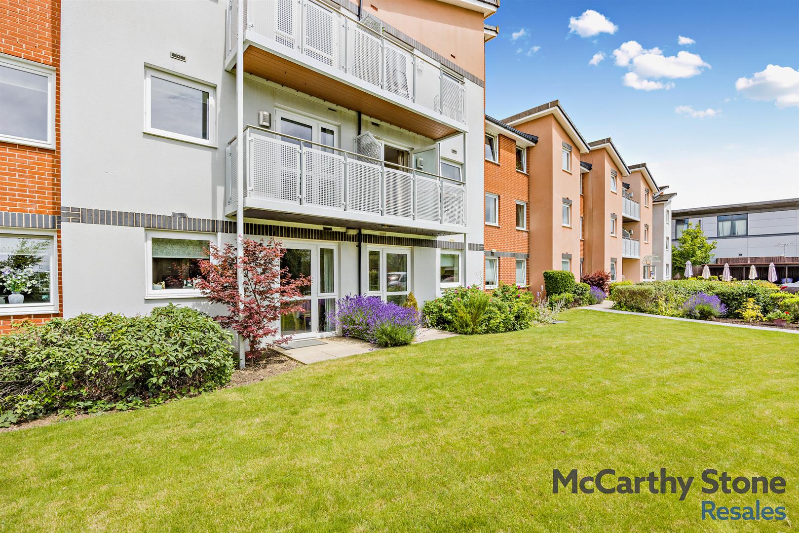 Benedict Court, Western Avenue, Newbury, Berkshire, RG14 1AR