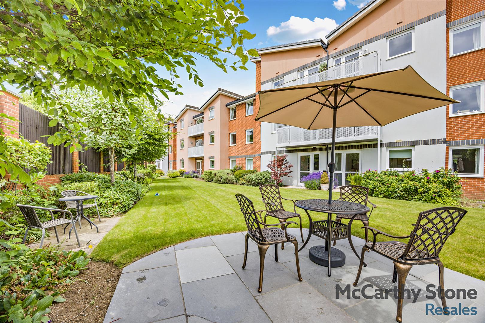 Benedict Court, Western Avenue, Newbury, Berkshire, RG14 1AR