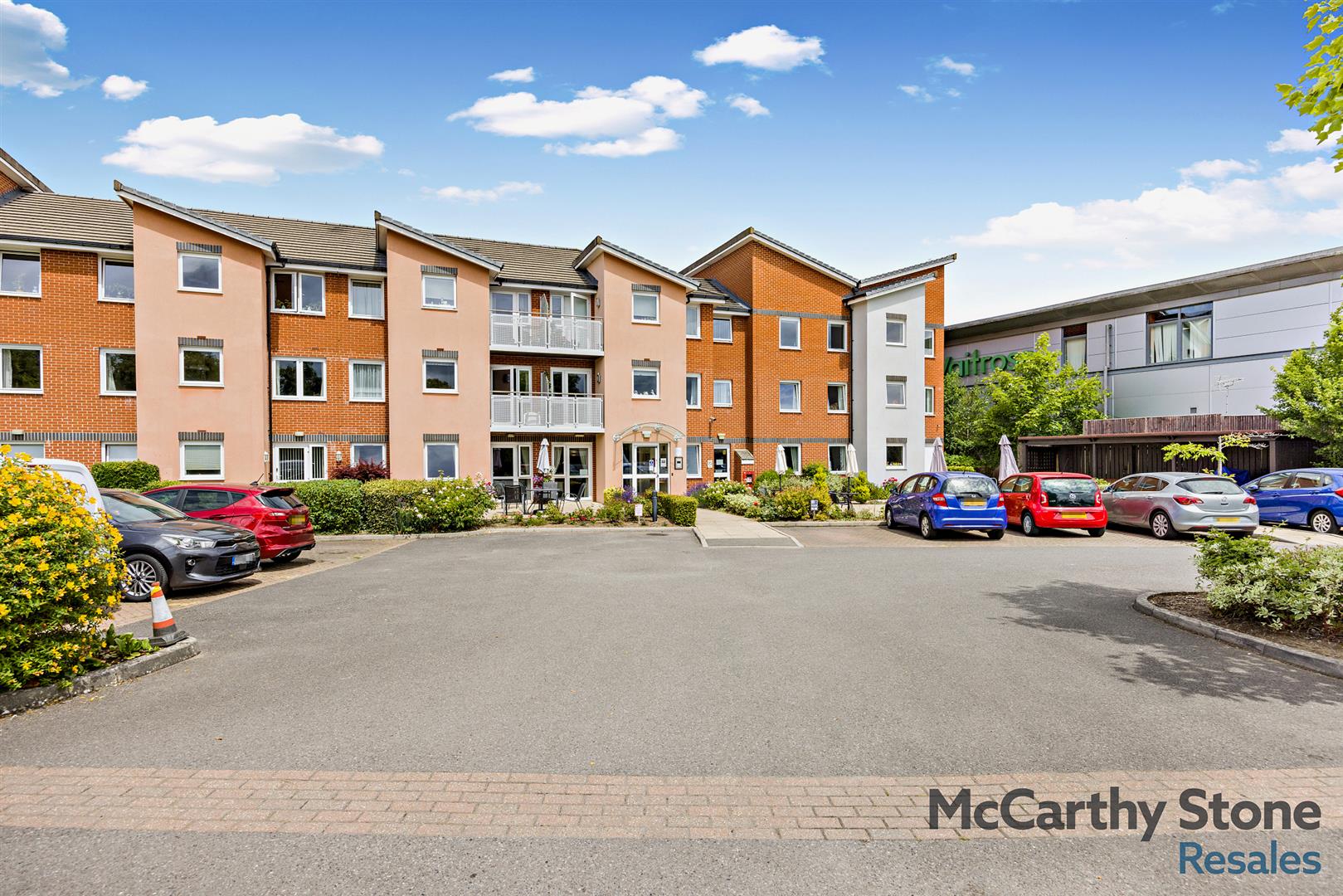 Benedict Court, Western Avenue, Newbury, Berkshire, RG14 1AR