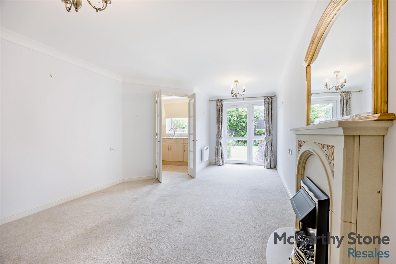 Benedict Court, Western Avenue, Newbury, Berkshire, RG14 1AR