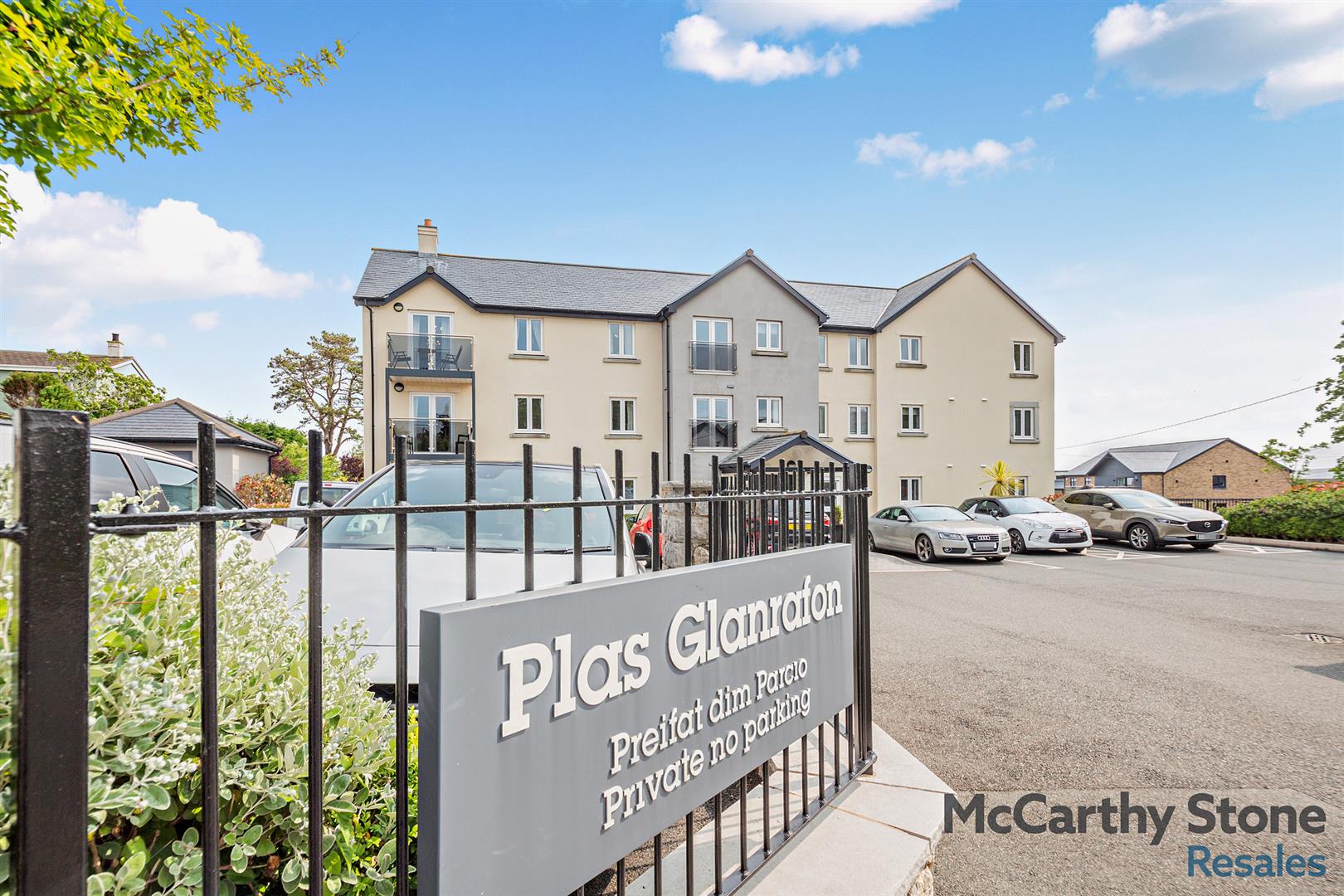 Bangor Road, Benllech, Tyn-y-Gongl, Anglesey, Gwynedd, LL74 8TF