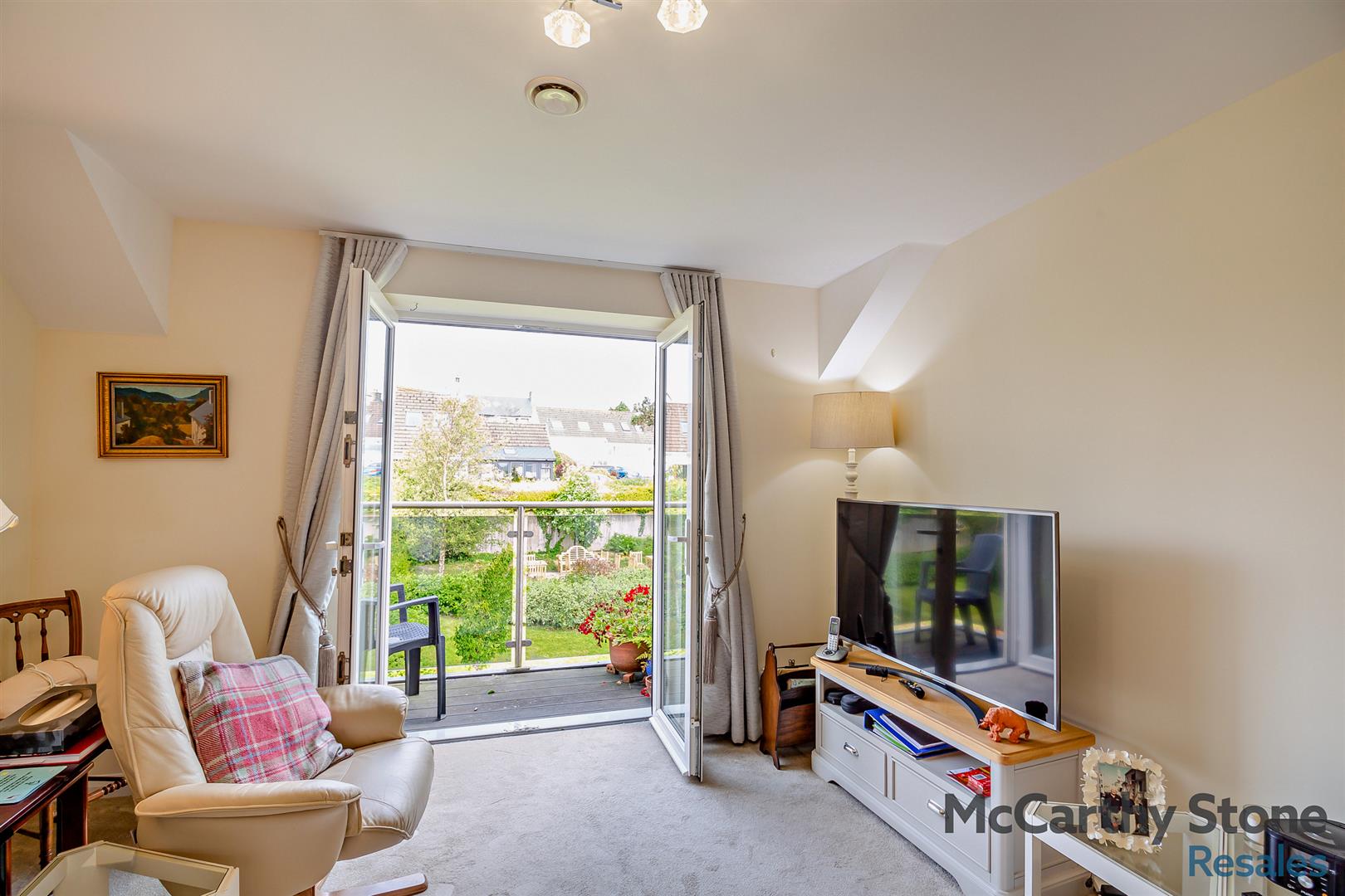 Bangor Road, Benllech, Tyn-y-Gongl, Anglesey, Gwynedd, LL74 8TF