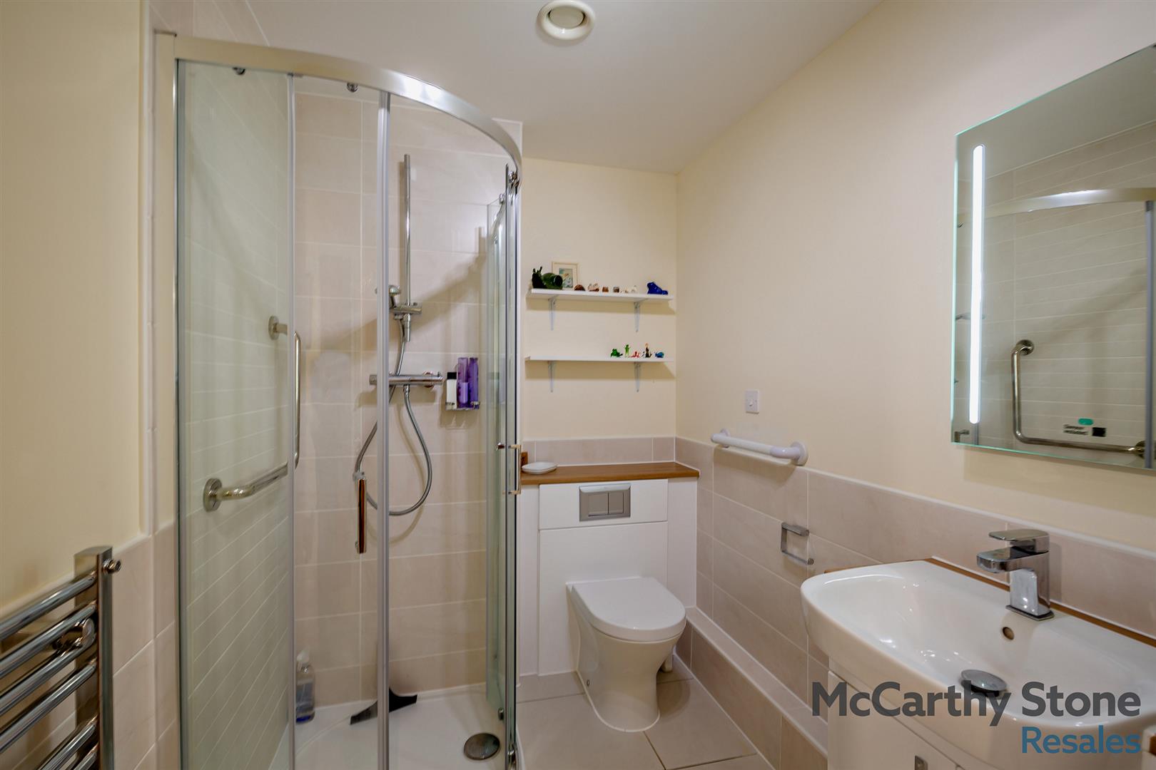 Bangor Road, Benllech, Tyn-y-Gongl, Anglesey, Gwynedd, LL74 8TF