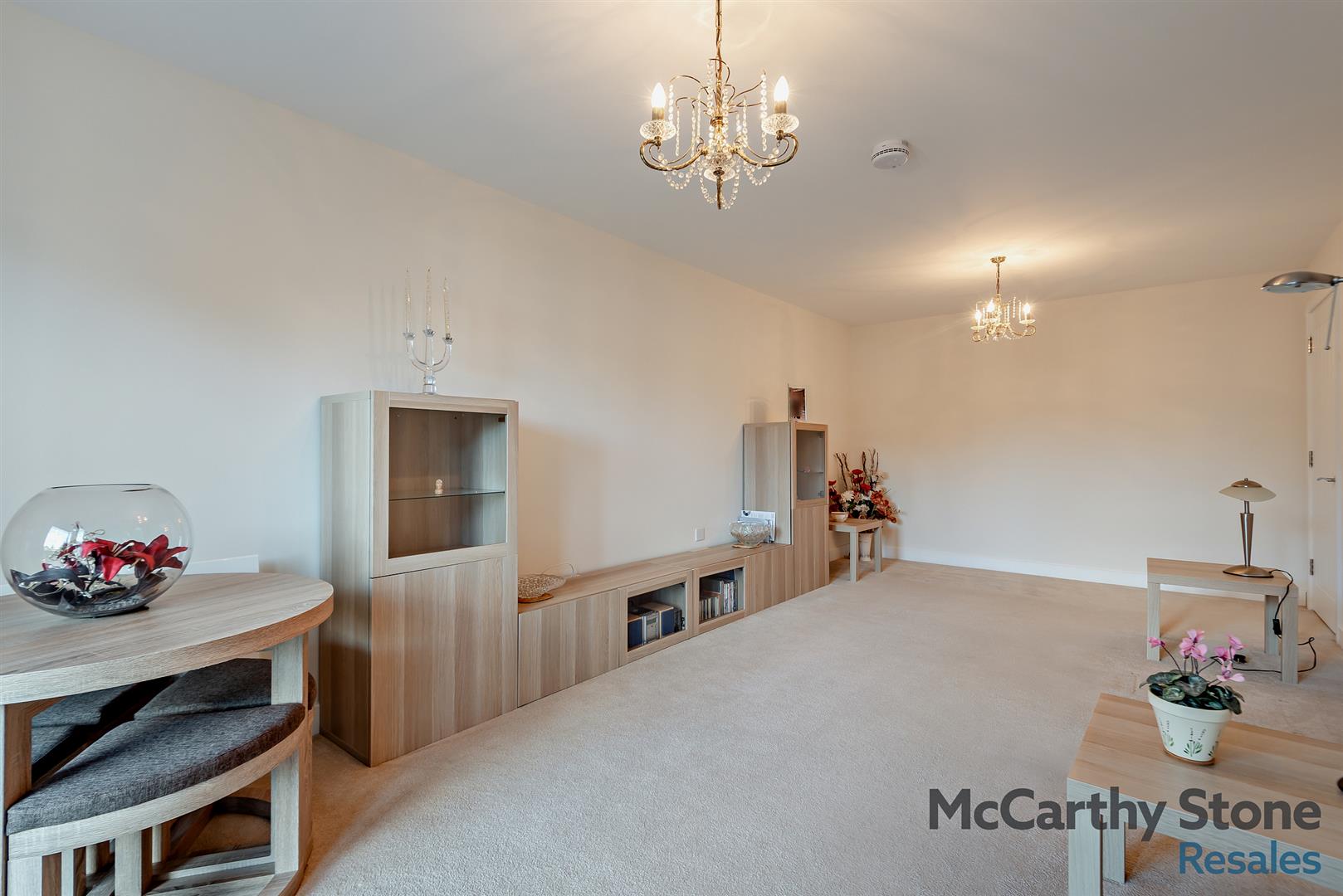 1 Glebe Court, Abbotswood Common Road, Romsey