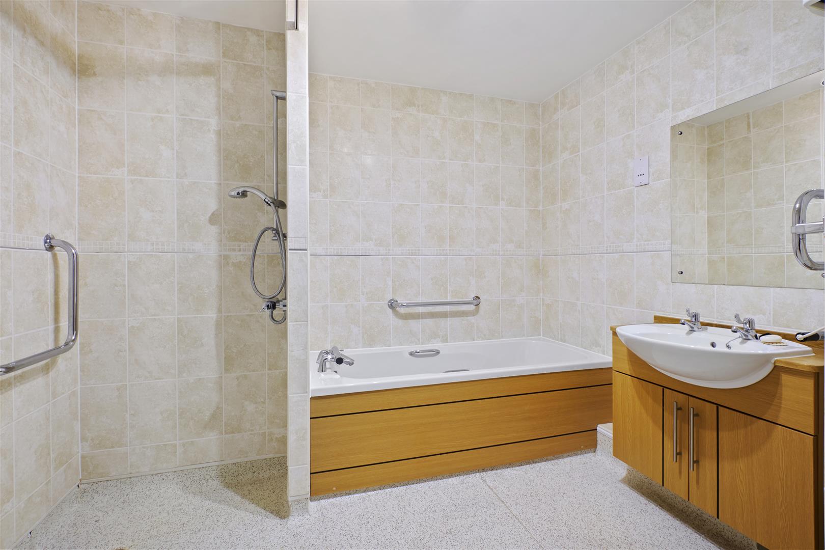 Wilton Court, Southbank Road, Kenilworth, Warwickshire, CV8 1RX