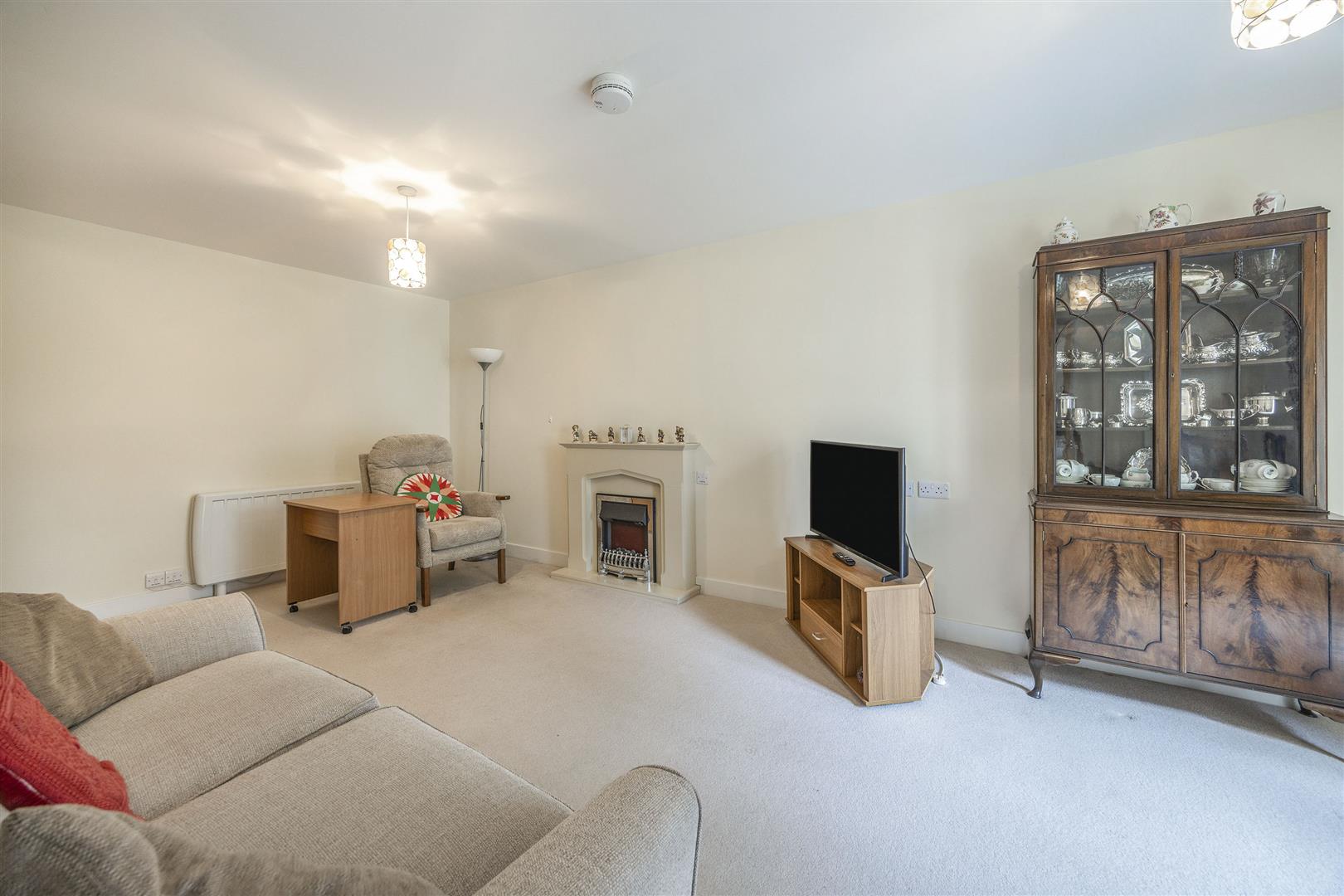 28 The Sycamores, Muirs, Kinross