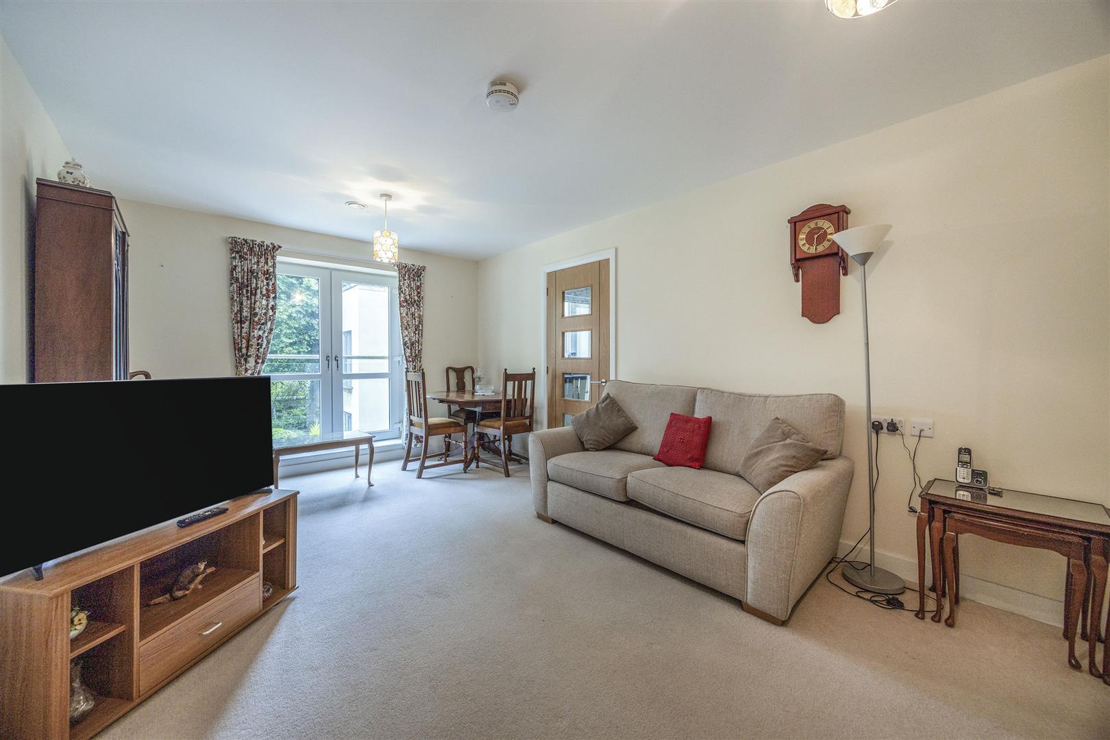 28 The Sycamores, Muirs, Kinross