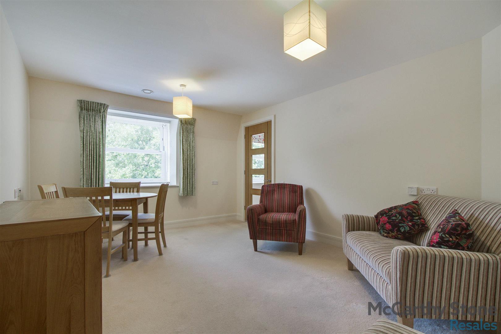 Peel Court, College Way, Welwyn Garden City, Hertfordshire, AL8 6DG
