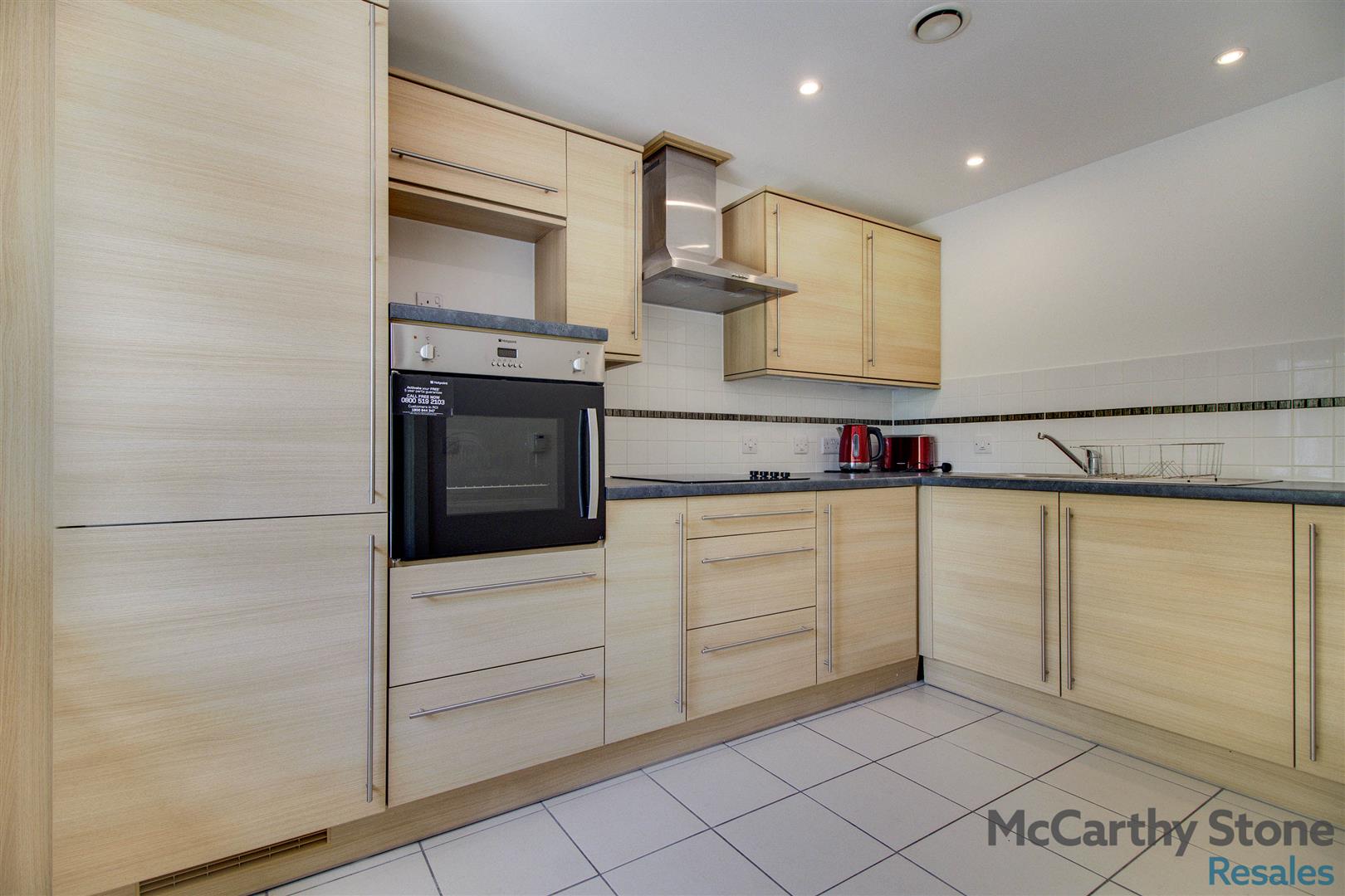 Peel Court, College Way, Welwyn Garden City, Hertfordshire, AL8 6DG