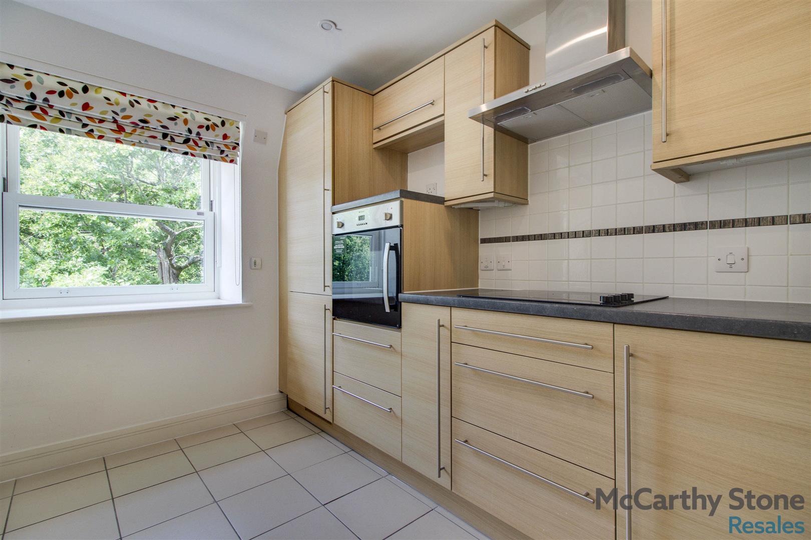 Peel Court, College Way, Welwyn Garden City, Hertfordshire, AL8 6DG