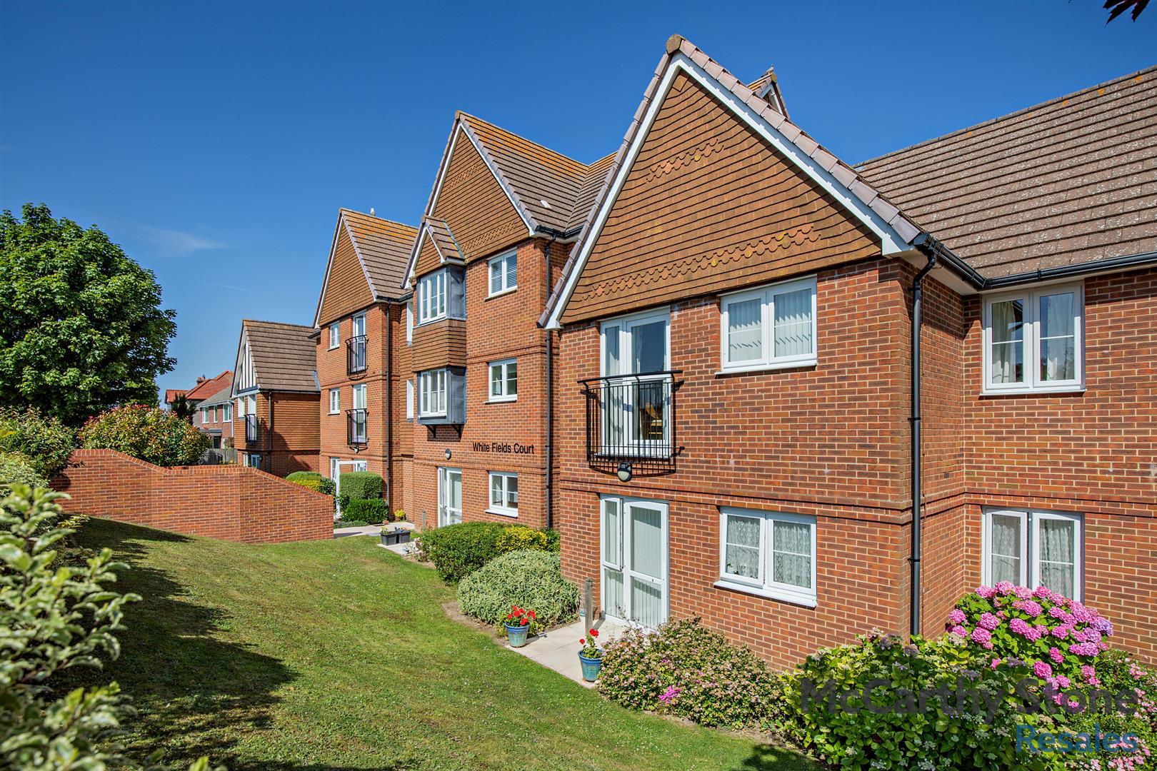 Manley Close, Whitfield