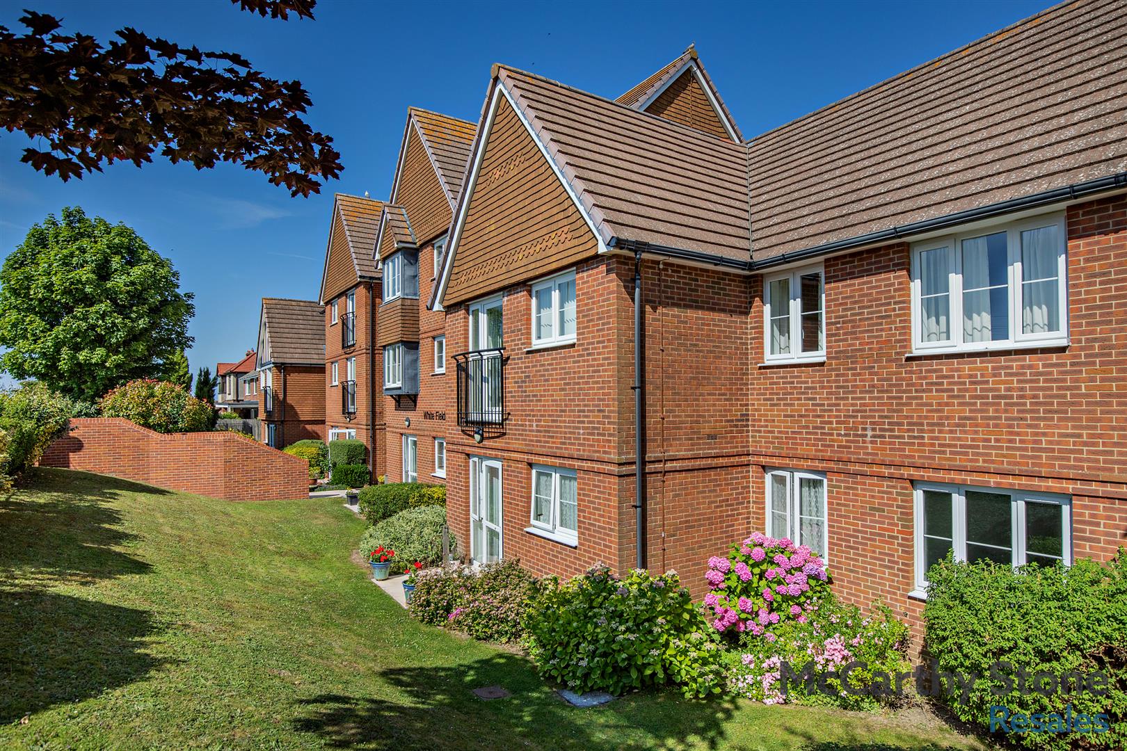 Manley Close, Whitfield