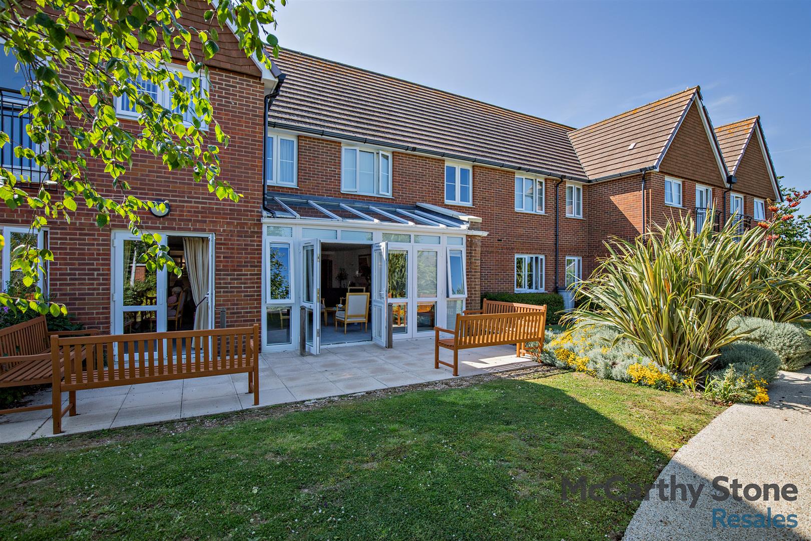 Manley Close, Whitfield