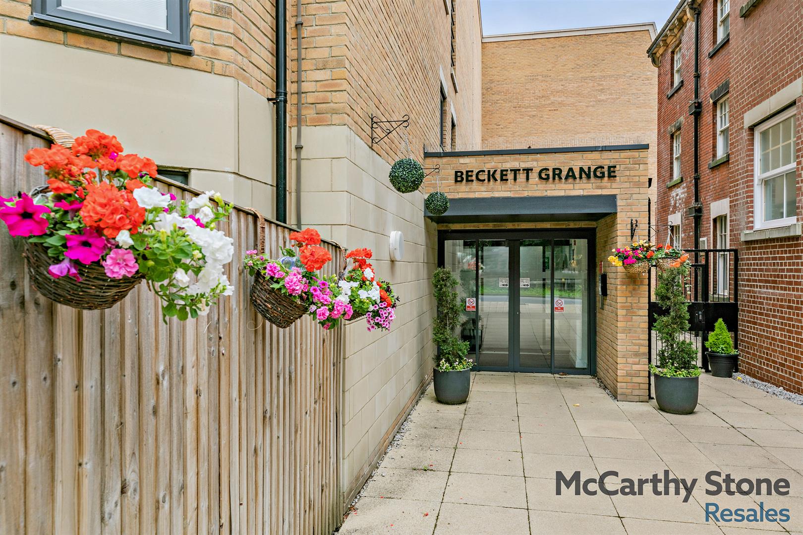 Beckett Grange, Barnsley