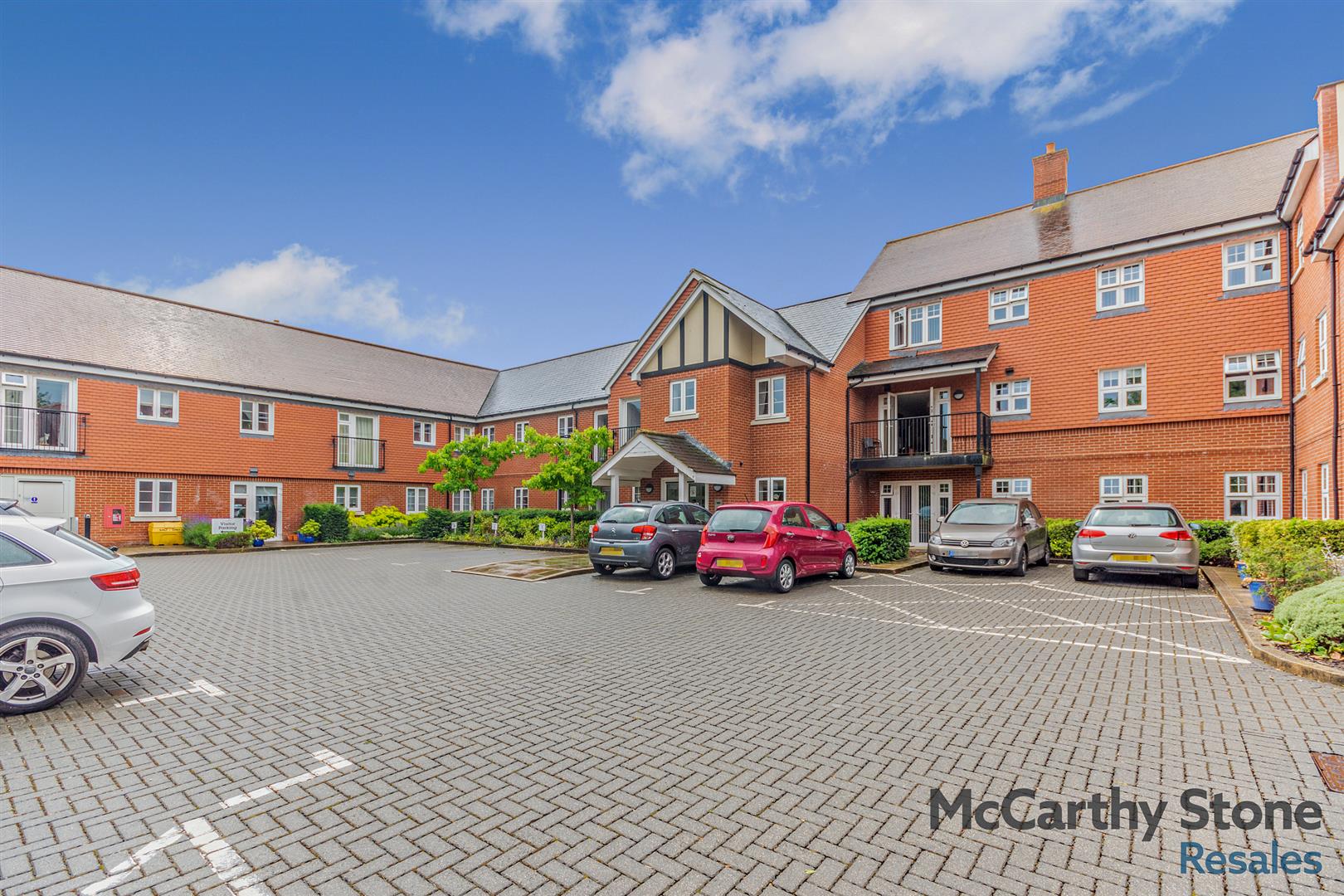 Mountbatten House, Hempstead Road, Hemel Hempstead