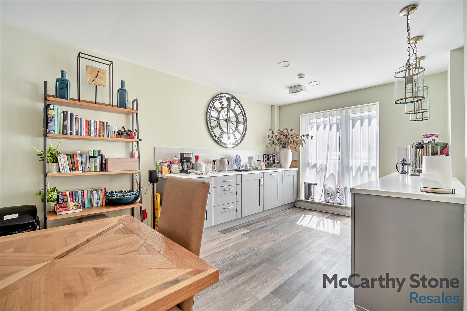 New Road, Tadley
