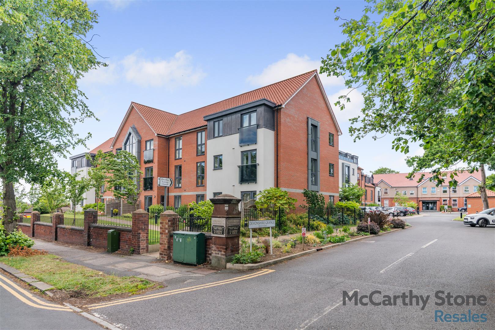 Devonshire Grange, Devonshire Avenue, Roundhay, Leeds, LS8 1AN