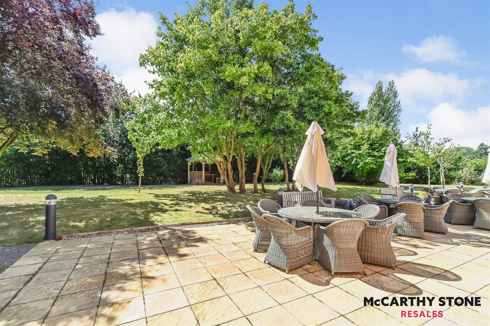 Oakhill Place, High View, Bedford, Bedfordshire, MK41 8FB