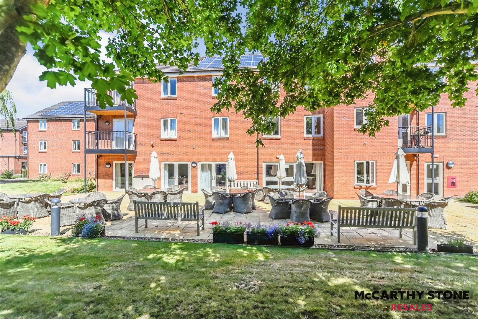 Oakhill Place, High View, Bedford, Bedfordshire, MK41 8FB